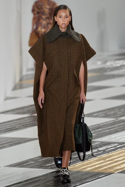 Look 42